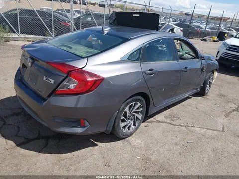 2018 Honda CIVIC EX VIN 19XFC2F78JE202675 фото 4