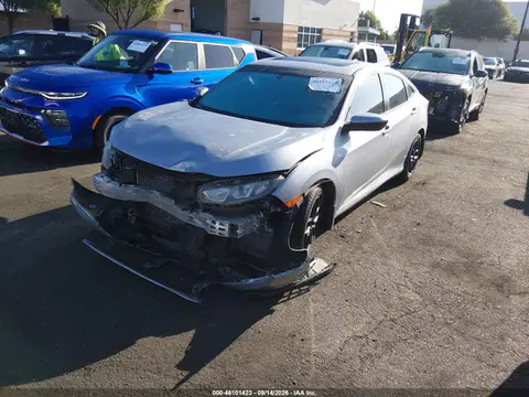 2018 Honda CIVIC EX VIN 2HGFC2F76JH577843 фото 2