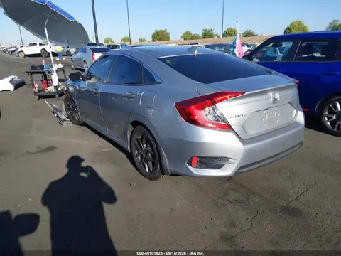 2018 Honda CIVIC EX VIN 2HGFC2F76JH577843 фото 3