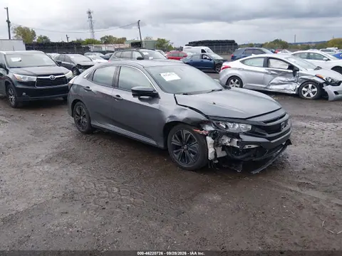 SHHFK7H55JU428564 — 2018 Honda Civic EX, Передняя часть справа (Right Front), фото до ремонта
