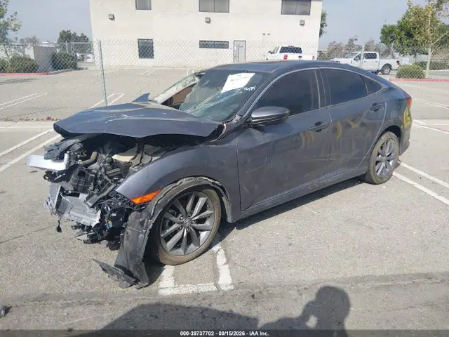 19XFC1F30ME202553 — 2021 Honda Civic EX, фото 2 с аукциона IAAI 29.09.2026, Передняя часть