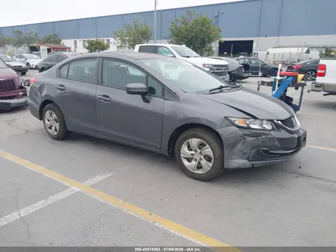 19XFB2F50EE214150 — 2014 Honda Civic LX, Передняя часть слева (Left Front), фото до ремонта