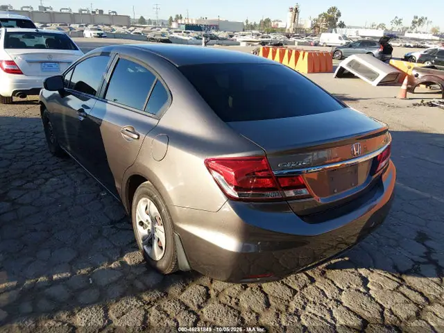 19XFB2F56EE228327 — 2014 Honda Civic LX, фото 3 с аукциона IAAI 14.10.2026, Передняя часть справа