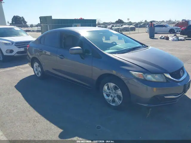 19XFB2F56EE079594 — 2014 Honda Civic LX, Естественный износ (Normal Wear & Tear), фото до ремонта