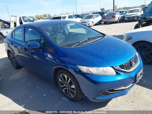 2HGFB2F5XFH032687 — 2015 Honda Civic LX, Град (Hail), фото до ремонта