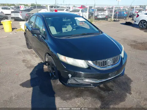 19XFB2F59FE281878 — 2015 Honda Civic LX, Задняя часть слева (Left Rear), фото до ремонта