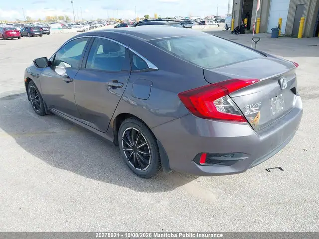2HGFC2F56HH005308 — 2017 Honda Civic LX, фото 3 с аукциона IAAI 14.10.2026, Подтопление