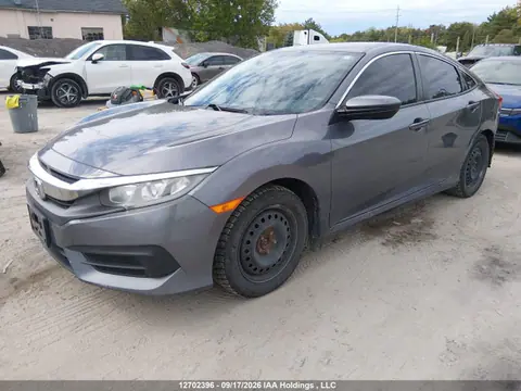 2018 Honda Civic Lx VIN 2HGFC2F51JH002967 фото 2