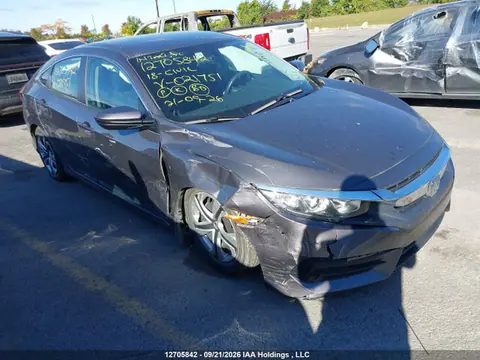 2HGFC2F57JH021751 — 2018 Honda Civic LX, Правый бок (Right Side), фото до ремонта