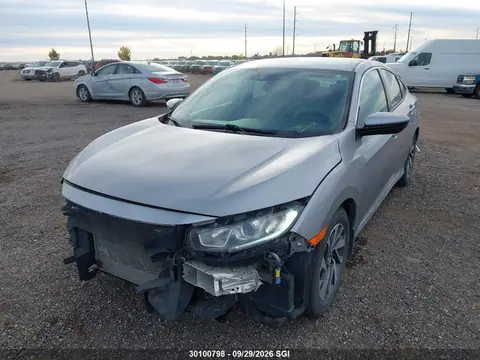 2018 Honda Civic Lx VIN 2HGFC2F68JH031925 фото 2
