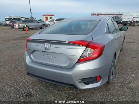 2018 Honda Civic Lx VIN 2HGFC2F68JH031925 фото 4