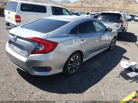 2018 Honda Civic Lx VIN 2HGFC2F59JH550487 фото 4