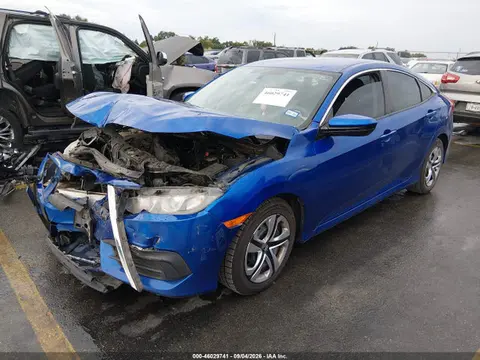 2018 Honda Civic Lx VIN 2HGFC2F54JH584188 фото 2