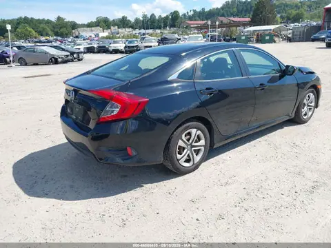 2018 Honda Civic Lx VIN 19XFC2F50JE022895 фото 4