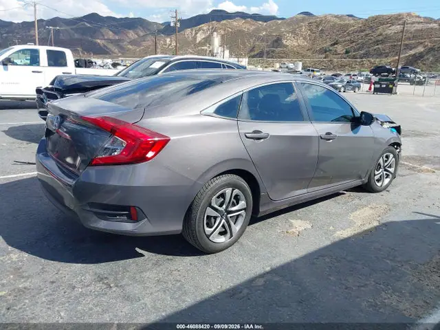 2HGFC2F55JH507992 — 2018 Honda Civic LX, фото 4 с аукциона IAAI 14.10.2026, Передняя часть