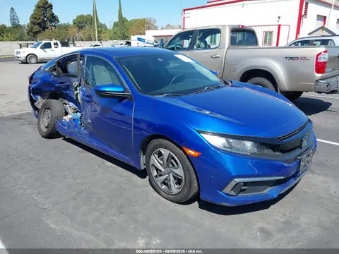 2HGFC2F63LH545040 — 2020 Honda Civic LX, Правый бок (Right Side), фото до ремонта