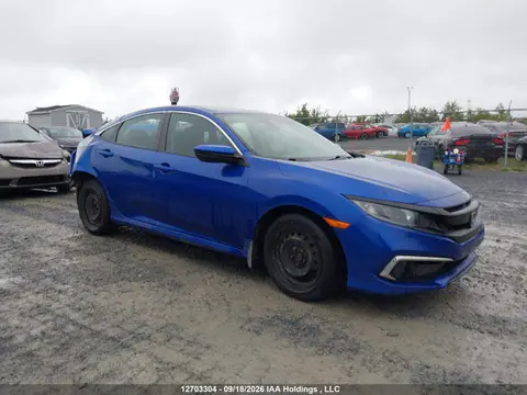 2HGFC2F57MH003027 — 2021 Honda Civic LX, Задняя часть (Rear), фото до ремонта