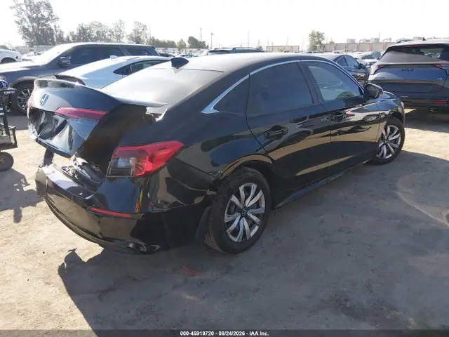 2HGFE2F22NH553768 — 2022 Honda Civic LX, фото 4 с аукциона IAAI 30.09.2026, Задняя часть
