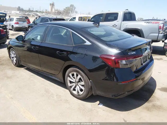 2HGFE2F2XSH522828 — 2025 Honda Civic LX, фото 3 с аукциона IAAI 30.09.2026, Передняя часть