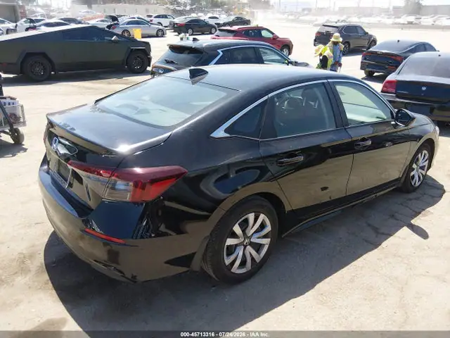 2HGFE2F2XSH522828 — 2025 Honda Civic LX, фото 4 с аукциона IAAI 30.09.2026, Передняя часть
