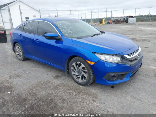2018 Honda CIVIC SE VIN 2HGFC2F60JH035211 фото 1