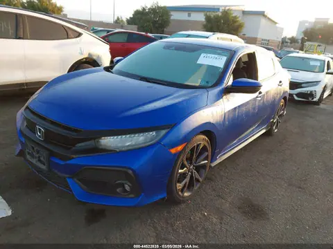 2018 Honda Civic Sport Touring VIN SHHFK7H97JU206076 фото 2