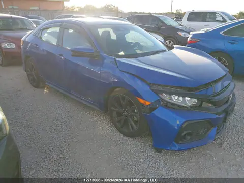 SHHFK7H40JU301499 — 2018 Honda Civic Sport, Передняя часть (Front), фото до ремонта
