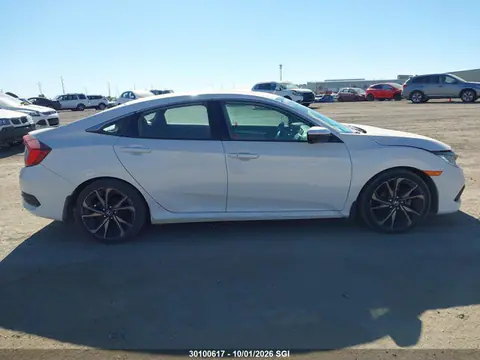 2019 Honda Civic Sport VIN 2HGFC2F83KH021970 фото 12