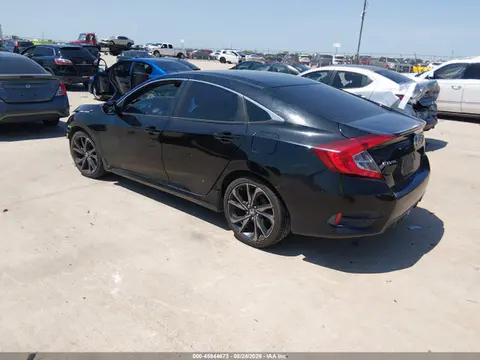 2019 Honda Civic Sport VIN 19XFC2F88KE027838 фото 3