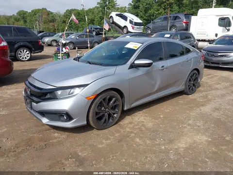 2019 Honda Civic Sport VIN 19XFC2F82KE200835 фото 2
