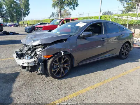 2019 Honda Civic Sport VIN 2HGFC2F85KH502299 фото 2