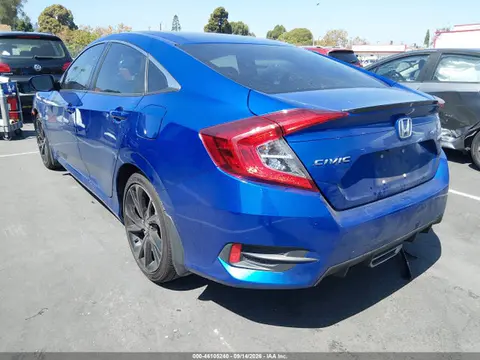 2020 Honda Civic Sport VIN 2HGFC2F8XLH550317 фото 3