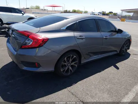 2021 Honda Civic Sport VIN 2HGFC2F85MH556818 фото 4