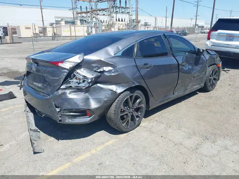 2021 Honda Civic Sport VIN 2HGFC2F82MH521041 фото 4