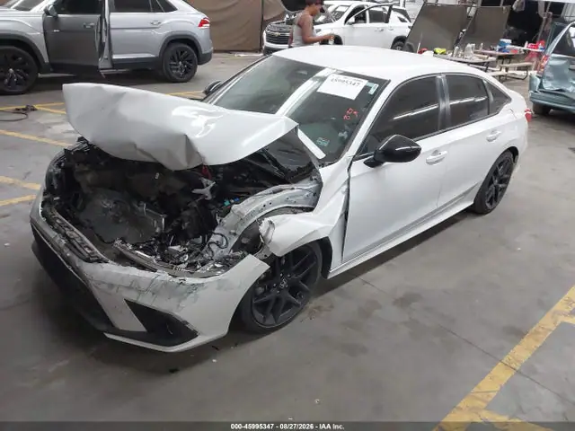 2HGFE2F5XPH543695 — 2023 Honda Civic Sport, фото 2 с аукциона IAAI 13.10.2026, Передняя часть