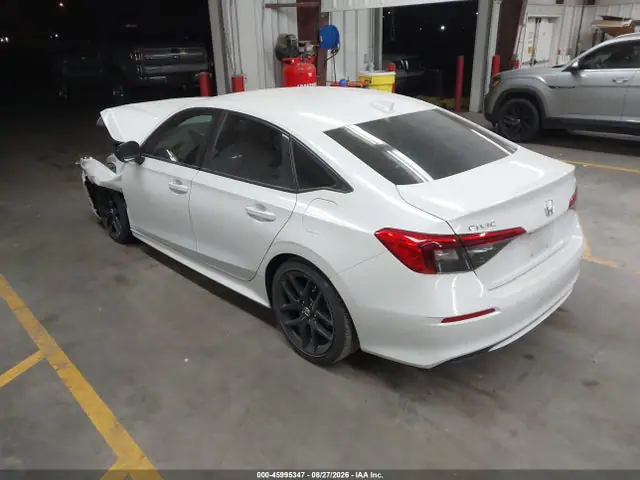 2HGFE2F5XPH543695 — 2023 Honda Civic Sport, фото 3 с аукциона IAAI 13.10.2026, Передняя часть