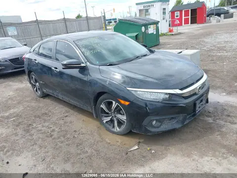 2HGFC1F93HH103578 — 2017 Honda Civic Touring, Угон (Theft), фото до ремонта