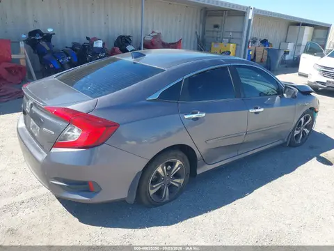 2017 Honda Civic Touring VIN 19XFC1F95HE203997 фото 4