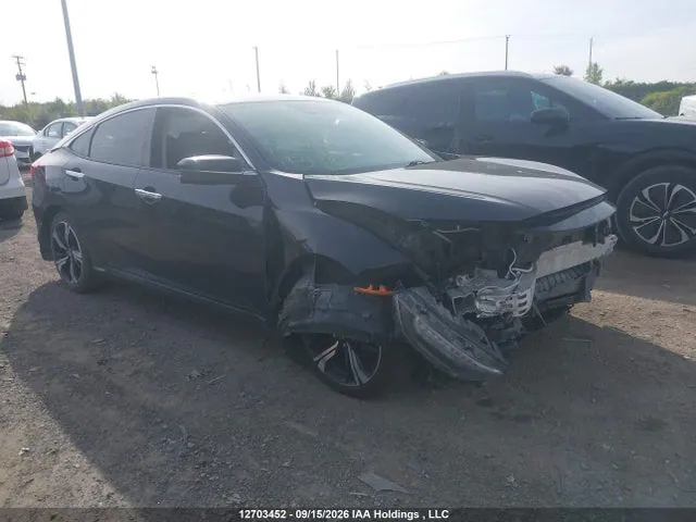 2018 Honda Civic Touring VIN 2HGFC1F9XJH103759 фото 1