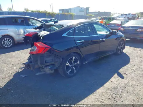 2018 Honda Civic Touring VIN 2HGFC1F96JH106335 фото 4
