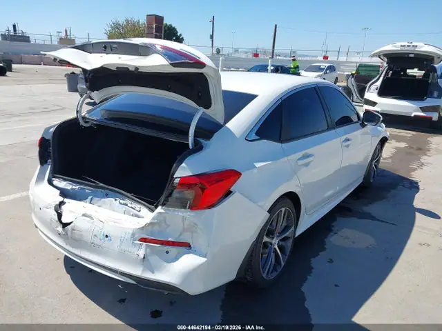 2HGFE1F99PH319072 — 2023 Honda Civic Touring, фото 4 с аукциона IAAI 30.09.2026, Задняя часть