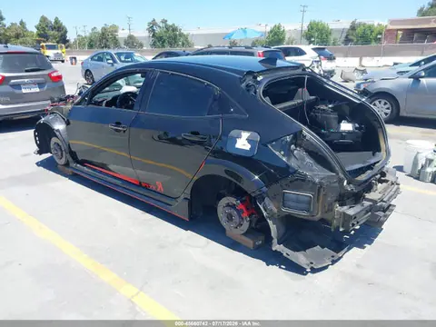 2017 Honda Civic Type R Touring VIN SHHFK8G75HU201474 фото 3