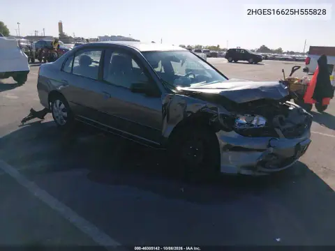2HGES16625H555828 — 2005 Honda Civic, Передняя часть, фото до ремонта