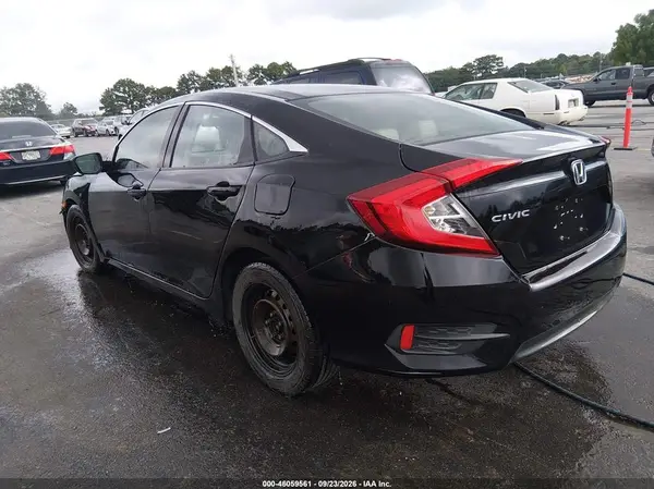 19XFC2F53GE026738 — 2016 Honda Civic, фото 3 с аукциона IAAI 30.09.2026, Естественный износ