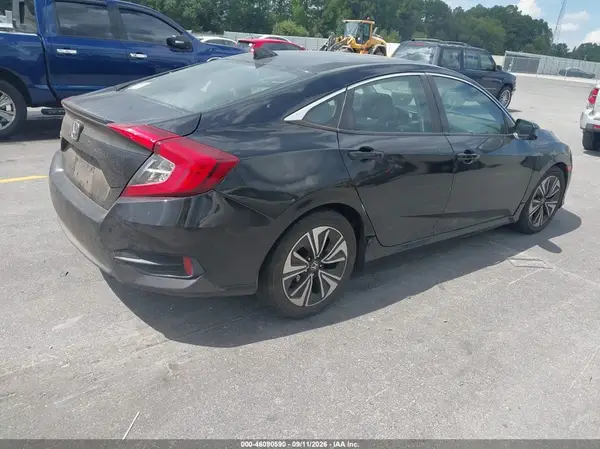 2HGFC1F35GH645212 — 2016 Honda Civic, фото 4 с аукциона IAAI 07.10.2026, Естественный износ