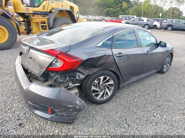 2HGFC2F73GH519519 — 2016 Honda Civic, фото 4 с аукциона IAAI 14.10.2026, Задняя часть