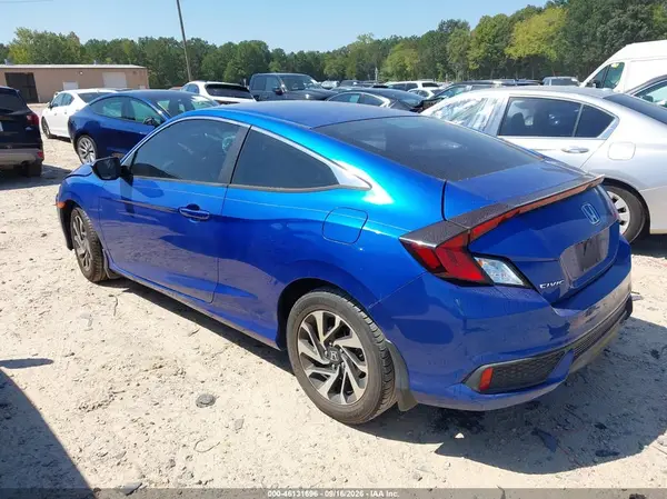 2HGFC4B50GH306981 — 2016 Honda Civic, фото 3 с аукциона IAAI 13.10.2026, Передняя часть