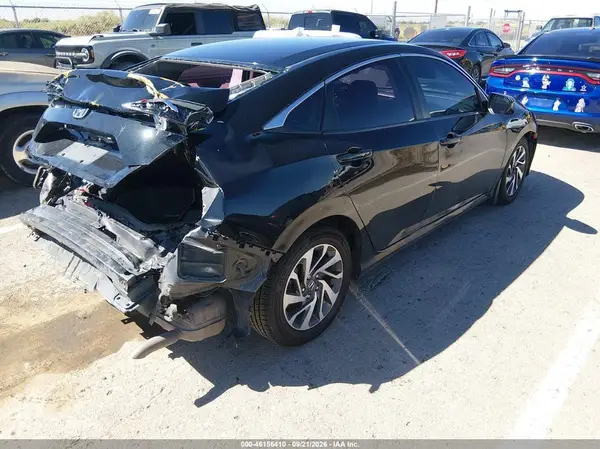 19XFC2F75GE050802 — 2016 Honda Civic, фото 4 с аукциона IAAI 14.10.2026, Задняя часть