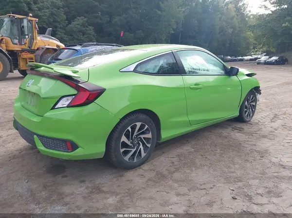 2HGFC4B59GH300810 — 2016 Honda Civic, фото 4 с аукциона IAAI, Передняя часть