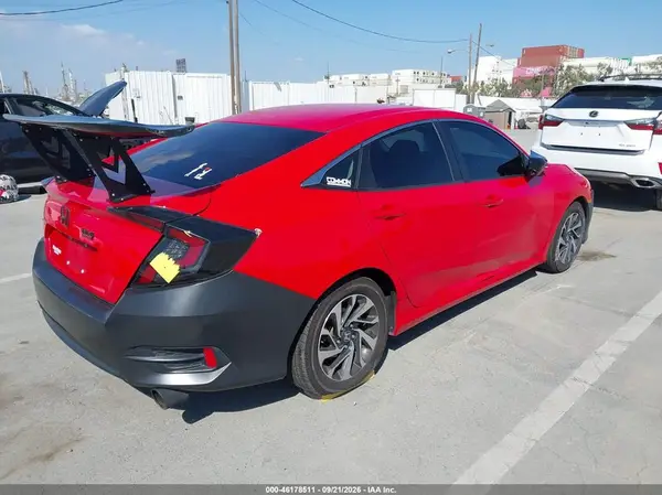 2HGFC2F79GH575710 — 2016 Honda Civic, фото 4 с аукциона IAAI, Левый бок